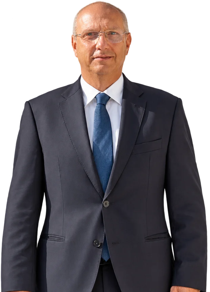 Ο Γιάννης Οικονόμου